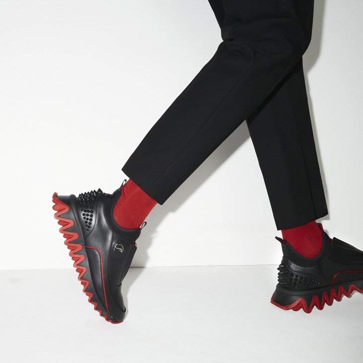 1240428bk01-1240428bk01-hover-ecommerce-christianlouboutin-sharkyloubspspikes-1240428_bk01_2_1200x1200